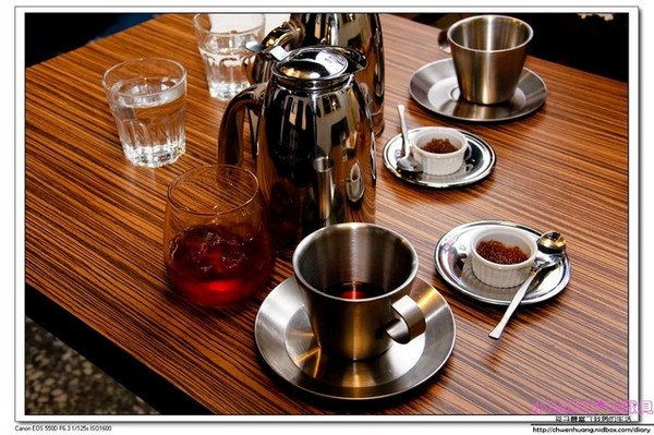 Peace & Love Cafe:【美食♥新店】☼ Peace & Love Cafe ☼令人驚艷的多重風味單品咖啡/大坪林捷運站附近/咖啡冠軍大師簡嘉程 ♥♥