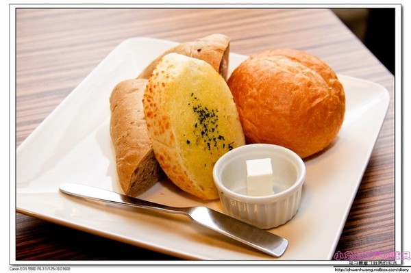 Peace & Love Cafe:【美食♥新店】☼ Peace & Love Cafe ☼令人驚艷的多重風味單品咖啡/大坪林捷運站附近/咖啡冠軍大師簡嘉程 ♥♥