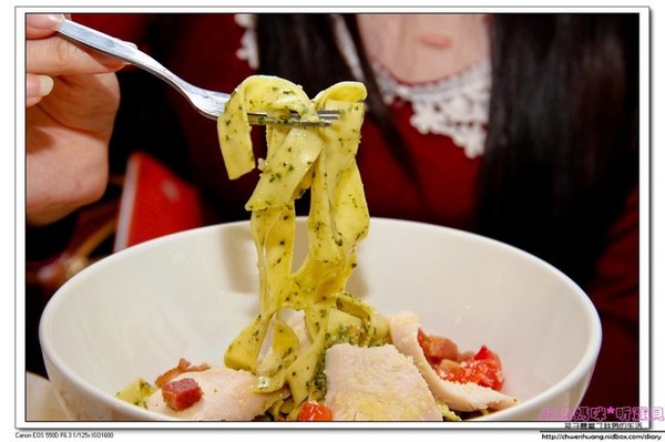 Peace & Love Cafe:【美食♥新店】☼ Peace & Love Cafe ☼令人驚艷的多重風味單品咖啡/大坪林捷運站附近/咖啡冠軍大師簡嘉程 ♥♥