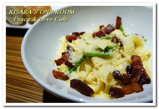 Peace & Love Cafe:新店大坪林.飄香四鄰的美味義大利麵咖啡廳──Peace & Love Cafe