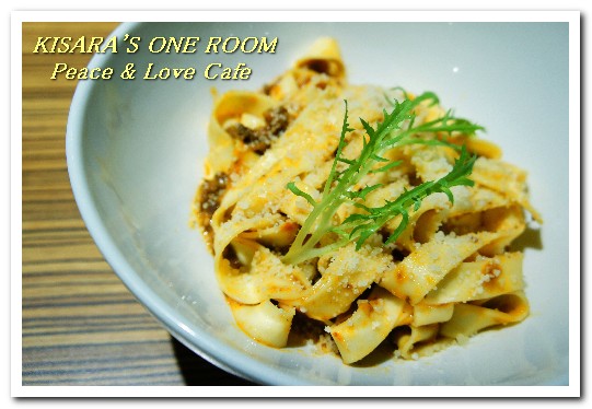 Peace & Love Cafe:新店大坪林.飄香四鄰的美味義大利麵咖啡廳──Peace & Love Cafe