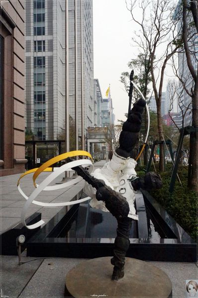 遠雄金融中心-朱銘人間系列展:台北 遠雄金融中心~城市博物館之朱銘人間系列