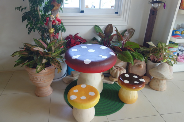 綠樹林幸福農場休閒餐廳：1030211[官本金文愛台灣口碑券第37彈]悠閒漫活的綠樹林幸福農場休閒餐廳享受美食饗宴與大自然譜出幸福樂章