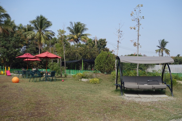 綠樹林幸福農場休閒餐廳：1030211[官本金文愛台灣口碑券第37彈]悠閒漫活的綠樹林幸福農場休閒餐廳享受美食饗宴與大自然譜出幸福樂章