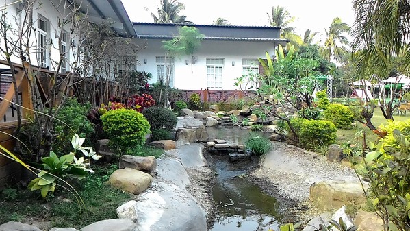 綠樹林幸福農場休閒餐廳：鬧中取靜的地方 ..  綠樹林幸福農場休閒餐廳