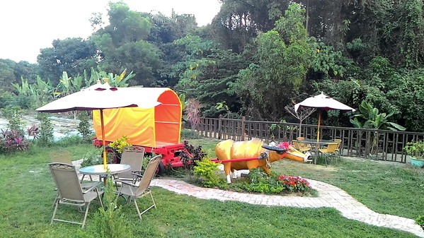 綠樹林幸福農場休閒餐廳：鬧中取靜的地方 ..  綠樹林幸福農場休閒餐廳