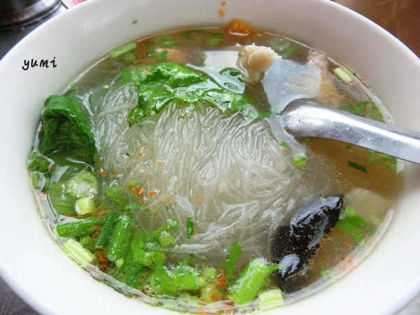 礁溪八寶冬粉專賣店:【宜蘭食記】榮獲台灣小吃百大名店@礁溪八寶冬粉專賣店