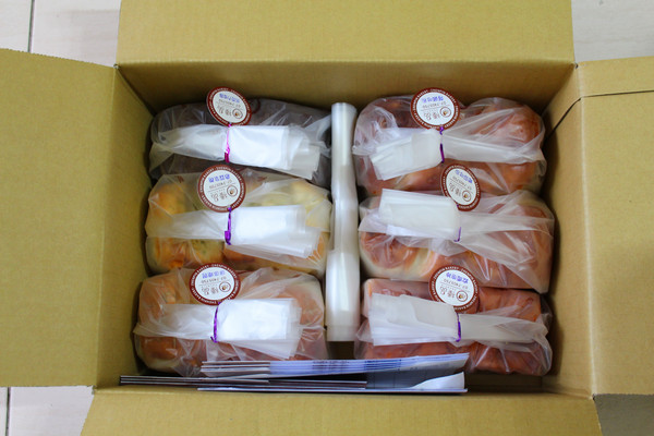 榛品烘培坊：[宅配]軟Q料多夢幻土司-榛品烘焙坊