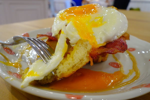 Miss V Bakery:Miss V Bakery ~ 赤峰街不可錯過的招牌甜點居然變鹹了 - 捷運中山站