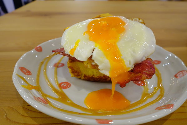 Miss V Bakery:Miss V Bakery ~ 赤峰街不可錯過的招牌甜點居然變鹹了 - 捷運中山站