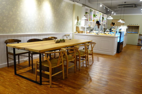Miss V Bakery:Miss V Bakery ~ 赤峰街不可錯過的招牌甜點居然變鹹了 - 捷運中山站