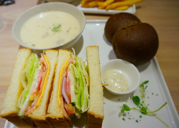 Ms. Bubble Cafe & Handmade - LilyHouse(3號店):【台北.永康街】Ms. Bubble cafe-『泥巴派! 姊妹們最新聚會愛店!』