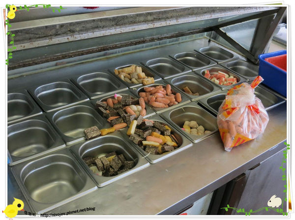 新莊-馨媽香香鍋-『在地人的美味』-大腸臭臭鍋-材料