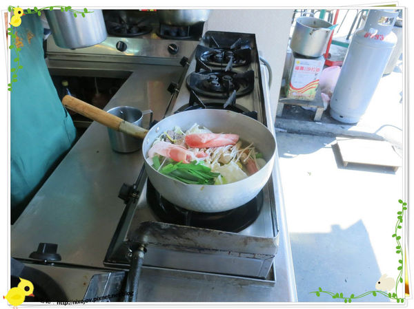 新莊-馨媽香香鍋-『在地人的美味』-大腸臭臭鍋-現煮臭臭鍋