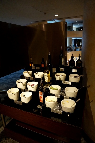 台北晶華酒店-Robin's鐵板燒：晶華酒店Robin's  60盎司 戰斧和牛牛排 ~ 巨無霸分享!