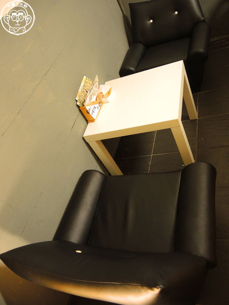 咕嚕貓咖啡館:呷飽祙【台中西區・咕嚕咕嚕貓咖啡】有萌貓陪伴喝立體拉花