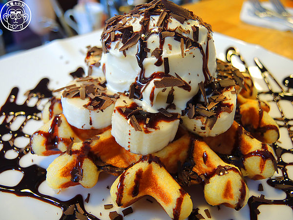 羅塔仕咖啡:呷飽祙【新竹・羅塔仕咖啡】立體拉花萌翻天