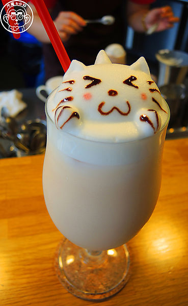 羅塔仕咖啡:呷飽祙【新竹・羅塔仕咖啡】立體拉花萌翻天