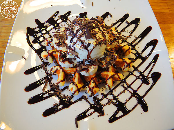 羅塔仕咖啡:呷飽祙【新竹・羅塔仕咖啡】立體拉花萌翻天