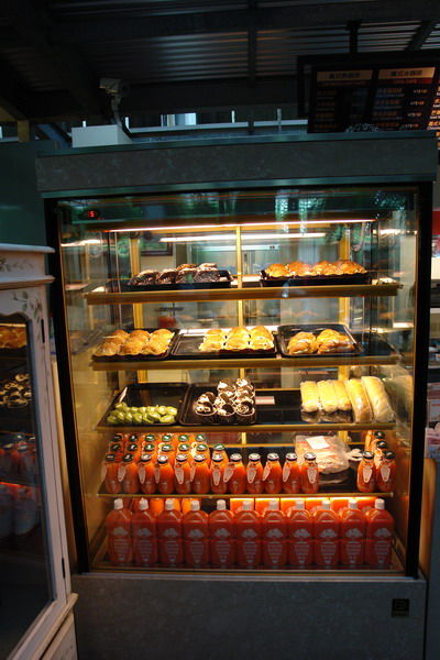 菁芳園 (田尾休閒農場)(Tenway Eco-Leisure Farm)：菁芳園--落羽松還沒紅