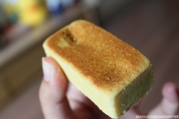 黃巾貓鳳梨酥：黃巾貓鳳梨酥~牛軋糖口味多變化、杏仁果粒超大顆❤