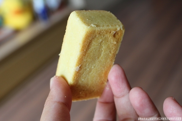 黃巾貓鳳梨酥：黃巾貓鳳梨酥~牛軋糖口味多變化、杏仁果粒超大顆❤