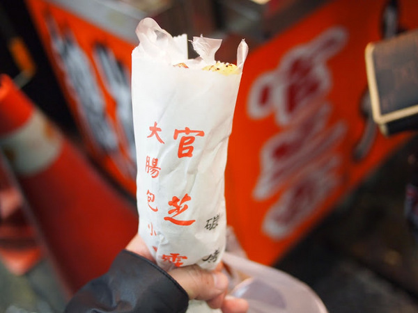 官芝霖大腸包小腸:【食記】台中官芝霖大腸包小腸創始店@西屯逢甲夜市 : 腸衣脆口,口感紮實,不過份量好像變少了…