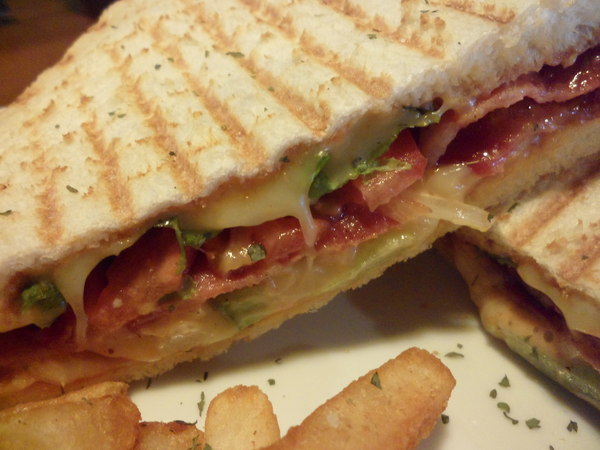 小廚房 Kitchenette CAFE(板橋店):【新北板橋.美食 】小廚房Kitchenette CAFE ☆ 隱身在鬧市小巷弄的美味小廚房 ☆ 典雅安靜的美食環境