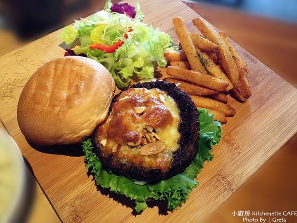 kitchenette cafe019.jpg