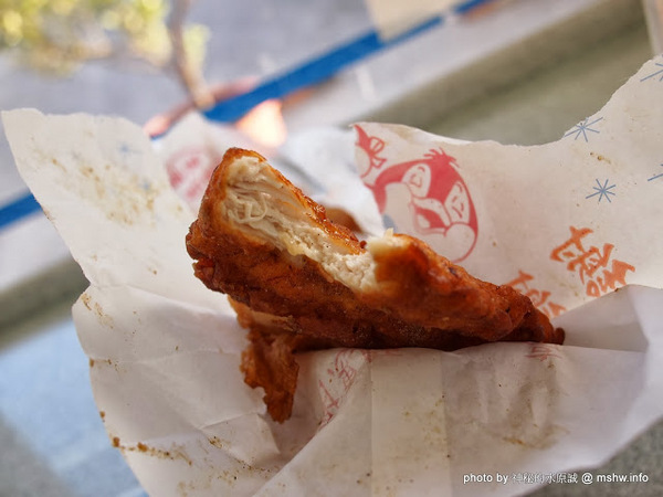 雞多汁黃金雞排.三角骨:【食記】台南Chicken Juiciness雞多汁黃金雞排.三角骨@佳里黃昏市場 : 微甜輕脆皮,雞排以外的比較不推