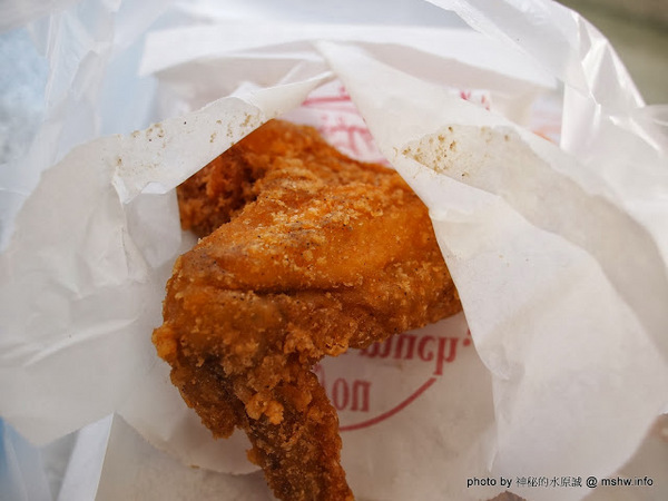 雞多汁黃金雞排.三角骨:【食記】台南Chicken Juiciness雞多汁黃金雞排.三角骨@佳里黃昏市場 : 微甜輕脆皮,雞排以外的比較不推