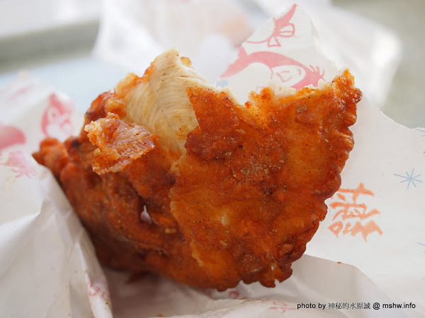 雞多汁黃金雞排.三角骨:【食記】台南Chicken Juiciness雞多汁黃金雞排.三角骨@佳里黃昏市場 : 微甜輕脆皮,雞排以外的比較不推