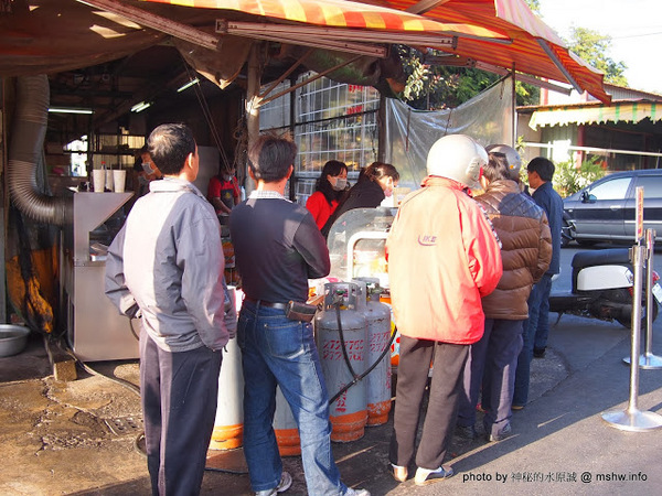 雞多汁黃金雞排.三角骨:【食記】台南Chicken Juiciness雞多汁黃金雞排.三角骨@佳里黃昏市場 : 微甜輕脆皮,雞排以外的比較不推