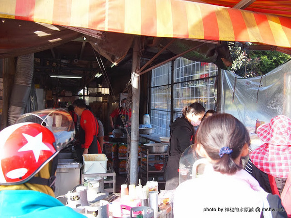 雞多汁黃金雞排.三角骨:【食記】台南Chicken Juiciness雞多汁黃金雞排.三角骨@佳里黃昏市場 : 微甜輕脆皮,雞排以外的比較不推