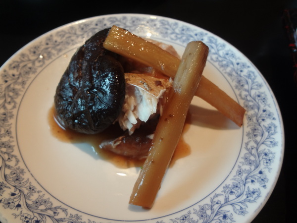 春山品味料理：1011205[官本金文愛台灣]春山日本料理日式舊屋改造無菜單料理高貴不貴中上的一餐