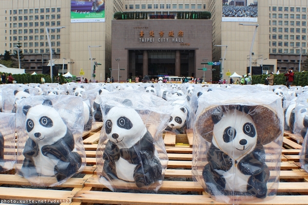 2014「1600 貓熊世界之旅 」(台北場):台北捷運1日遊~紙貓熊展✪1600貓熊世界之旅【台北市政府】~103.03.07