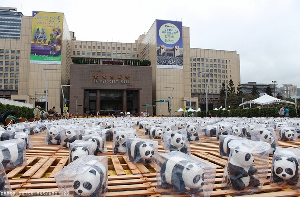 2014「1600 貓熊世界之旅 」(台北場):台北捷運1日遊~紙貓熊展✪1600貓熊世界之旅【台北市政府】~103.03.07