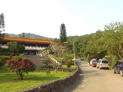 行天宮(北投分宮)：201304201811跟著捷運去踏青之忠義行天宮