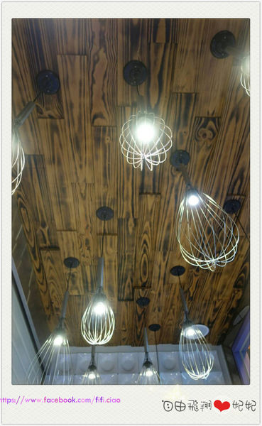 Mooi摩一五金主題餐廳:『口碑券』台中豐原 Mooi摩一五金主題餐廳♡味覺及視覺的雙重享受