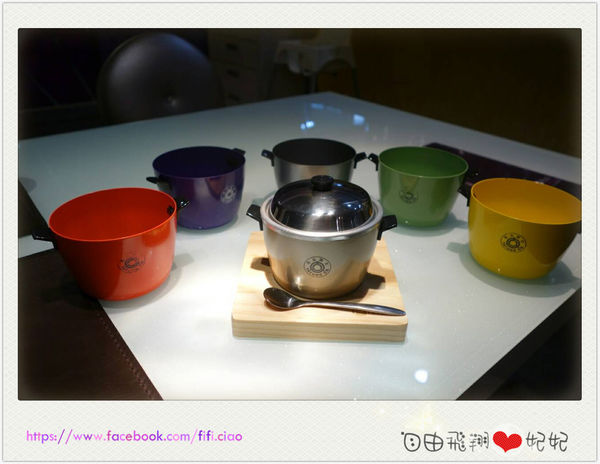 Mooi摩一五金主題餐廳:『口碑券』台中豐原 Mooi摩一五金主題餐廳♡味覺及視覺的雙重享受