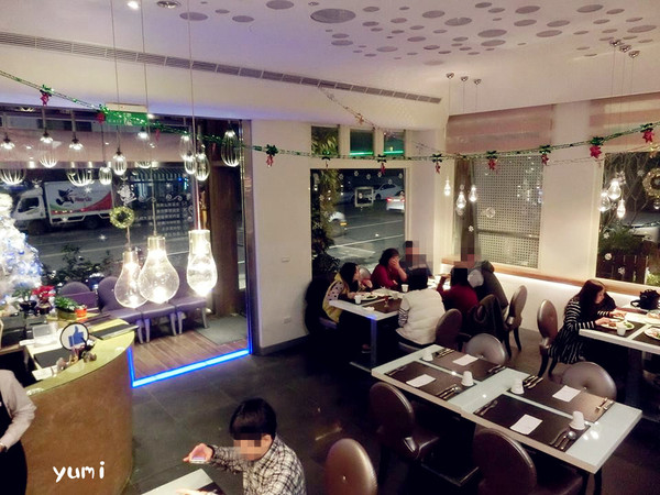 Mooi摩一五金主題餐廳:【口碑券§第85彈】超推~台中豐原區高cp值餐廳→五星級服務品質*低調時尚用餐氣氛@Mooi摩一五金主題餐廳
