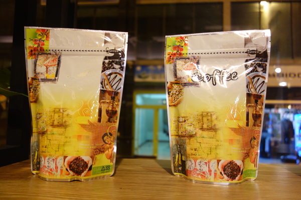 松醇沉香主題複合式餐飲：1030225[官本金文愛台灣]松醇沉香主題複合式餐飲輕鬆養生享受美食歡渡美好時光的好地方