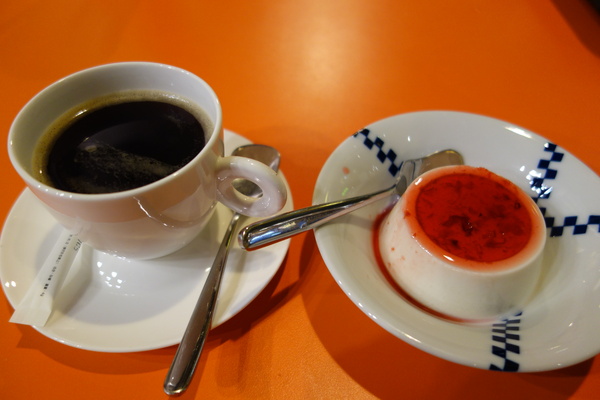 松醇沉香主題複合式餐飲：1030225[官本金文愛台灣]松醇沉香主題複合式餐飲輕鬆養生享受美食歡渡美好時光的好地方