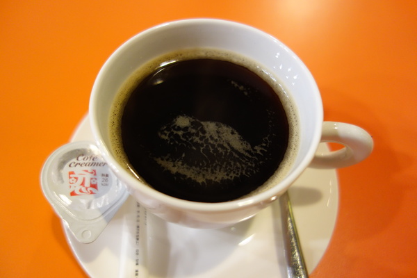 松醇沉香主題複合式餐飲：1030225[官本金文愛台灣]松醇沉香主題複合式餐飲輕鬆養生享受美食歡渡美好時光的好地方