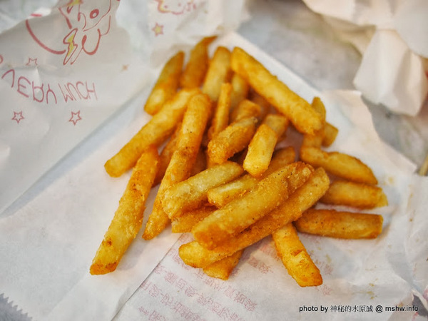 有雞可尋炸物專門店:【食記】台中有雞可尋炸物專門店@龍井BRT東海別墅 : 炸物乾爽不膩口,味道還可以,份量再多一點會更好