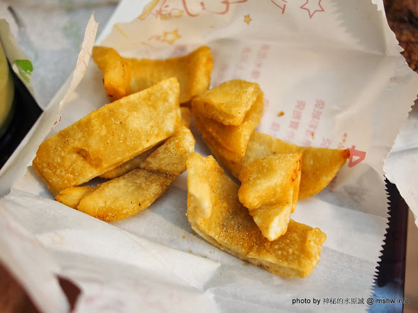 有雞可尋炸物專門店:【食記】台中有雞可尋炸物專門店@龍井BRT東海別墅 : 炸物乾爽不膩口,味道還可以,份量再多一點會更好