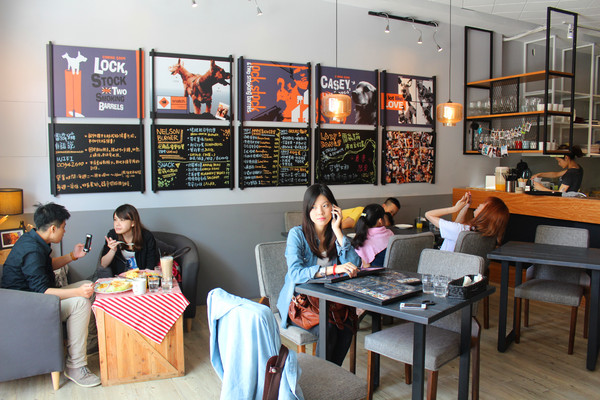 Lazy Bones懶骨頭美式早午餐：[台南]好飽好飽的美式早午餐 Lazy Bones 懶骨頭