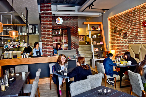 Lazy Bones懶骨頭美式早午餐：台南 東區．飽足感美式早午餐  Lazy Bones懶骨頭