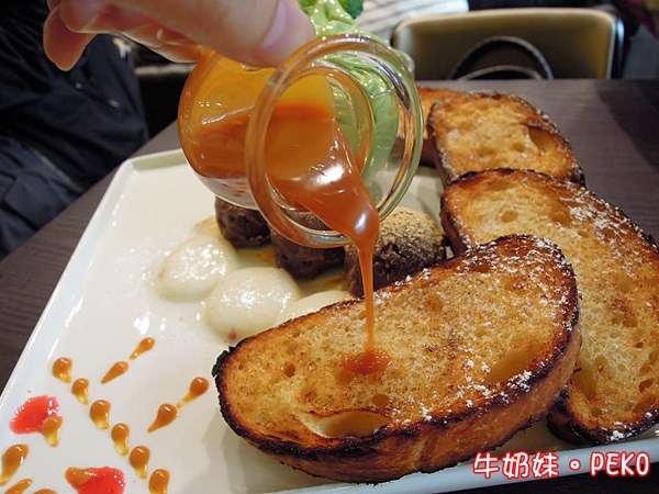 瓦法奇朵 咖啡 焦糖麵包 東湖美食 葫洲站美食15