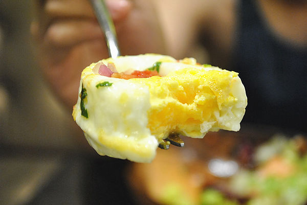 瓦法奇朵：【內湖】瓦法奇朵。松露薯條超肥但超好吃阿